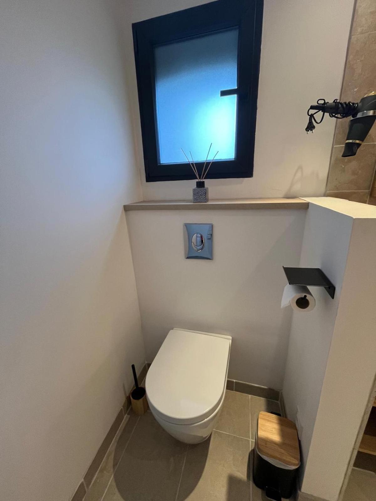 Suite Avec Sauna 36M² Niort Extérieur photo